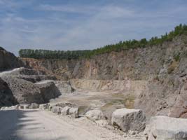 -General view of the NORD-OUEST quarry (photo RLS) (21-04-2007)